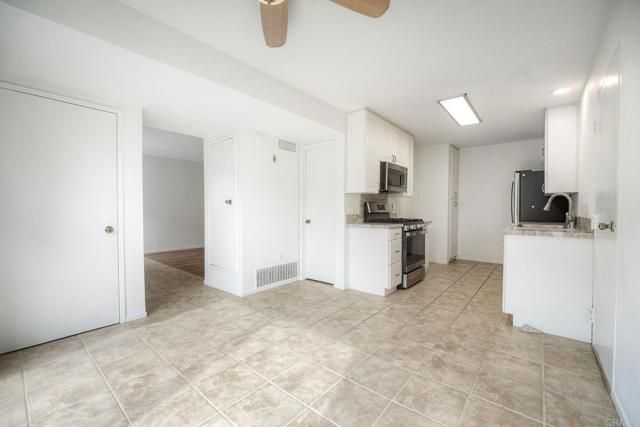 1126 Madera Lane, Vista, CA 92084