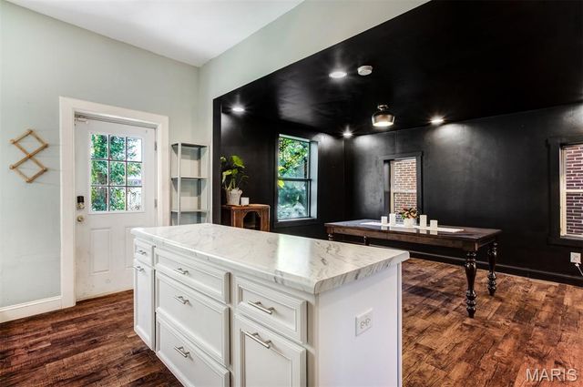 938 Catalpa Street, St Louis, MO 63112