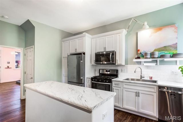 938 Catalpa Street, St Louis, MO 63112