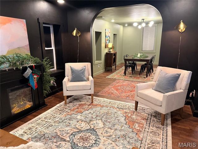 938 Catalpa Street, St Louis, MO 63112