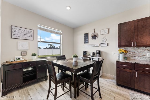 2717 Shelby PKWY, Cape Coral, FL 33904