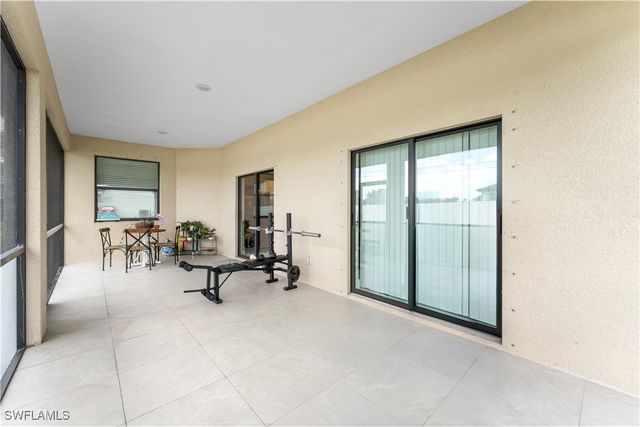 2717 Shelby PKWY, Cape Coral, FL 33904