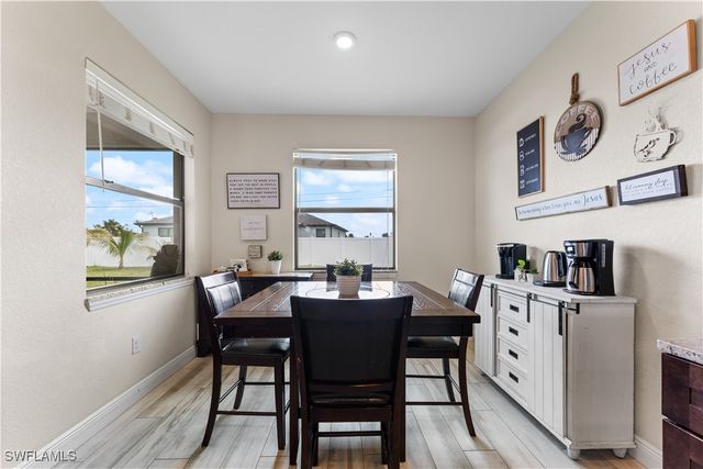 2717 Shelby PKWY, Cape Coral, FL 33904