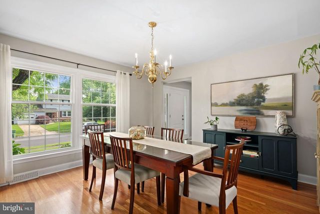 47 PLYMOUTH DR, Cherry Hill, NJ 08034