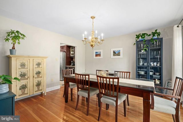 47 PLYMOUTH DR, Cherry Hill, NJ 08034