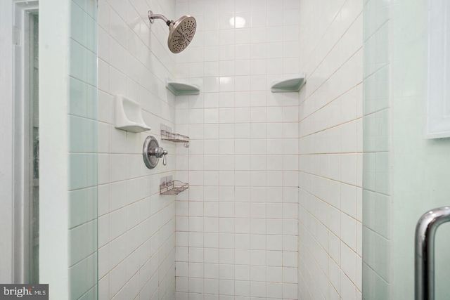 47 PLYMOUTH DR, Cherry Hill, NJ 08034