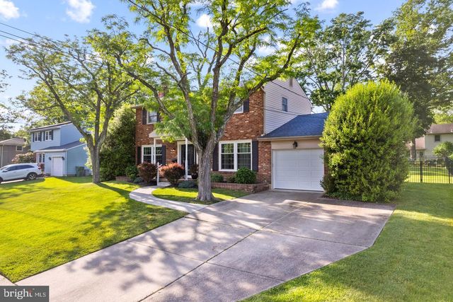 47 PLYMOUTH DR, Cherry Hill, NJ 08034