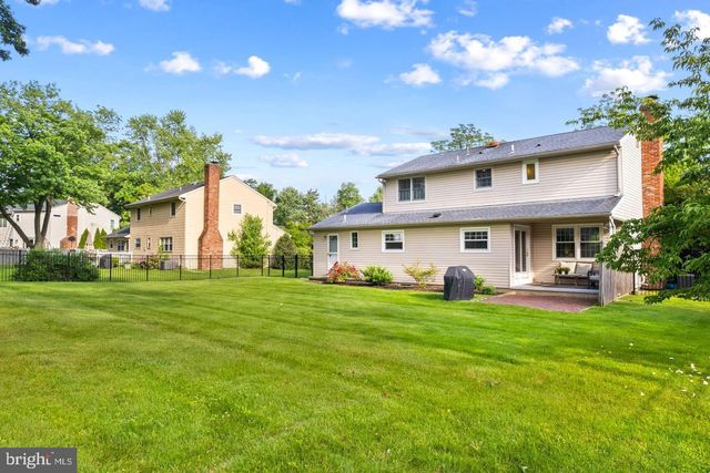 47 PLYMOUTH DR, Cherry Hill, NJ 08034