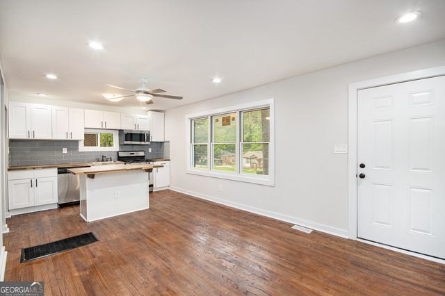 2952 Diana Drive SW, Atlanta, GA 30315