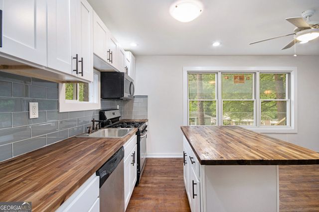 2952 Diana Drive SW, Atlanta, GA 30315