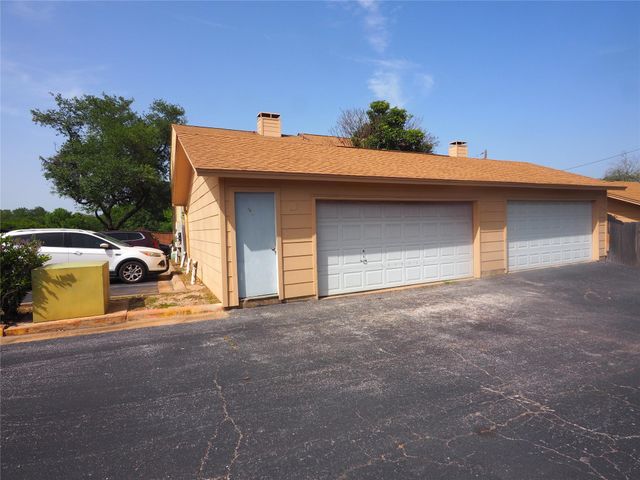 8938 North PLZ 44, Austin, TX 78753