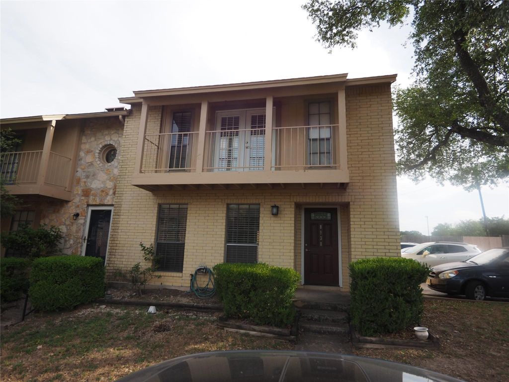 8938 North PLZ 44, Austin, TX 78753