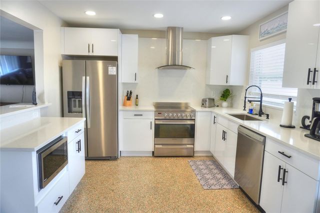 104 163RD AVENUE, Redington Beach, FL 33708