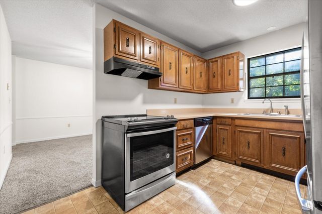 102 Fawn Trail, Signal Mountain, TN 37377
