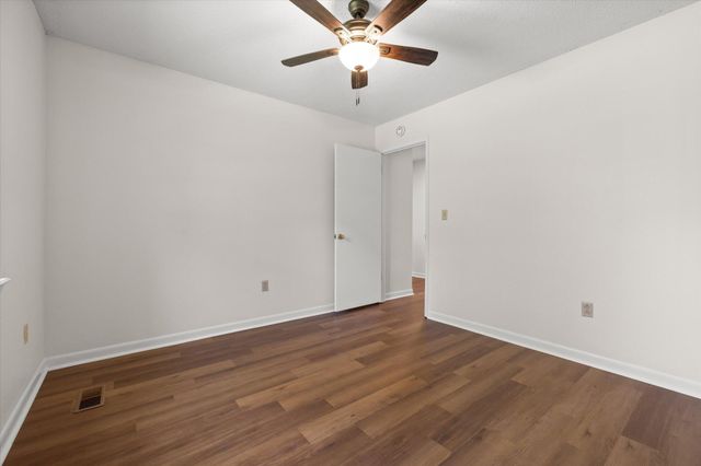 102 Fawn Trail, Signal Mountain, TN 37377