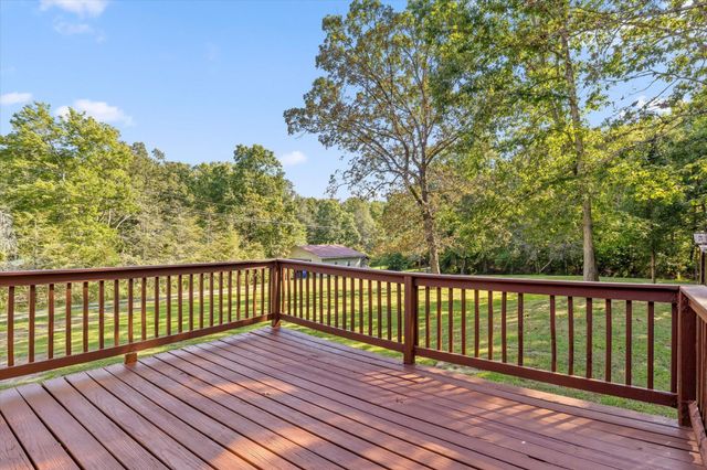 102 Fawn Trail, Signal Mountain, TN 37377
