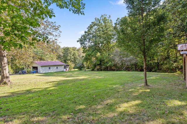 102 Fawn Trail, Signal Mountain, TN 37377