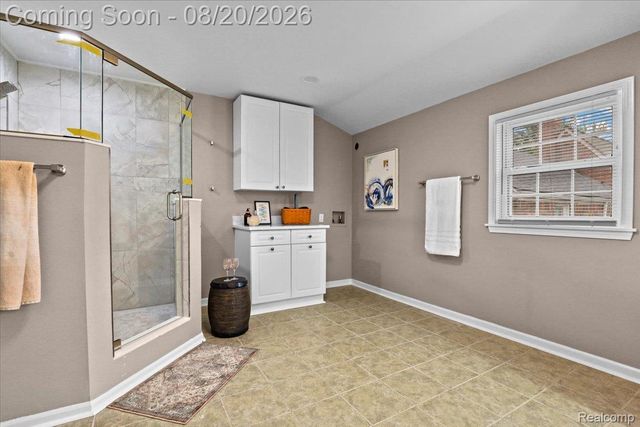 429 Moran Road, Grosse Pointe Farms, MI 48236