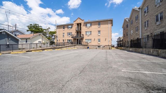 24 Pennyfield Avenue 2C, Bronx, NY 10465