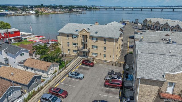 24 Pennyfield Avenue 2C, Bronx, NY 10465
