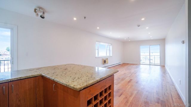24 Pennyfield Avenue 2C, Bronx, NY 10465