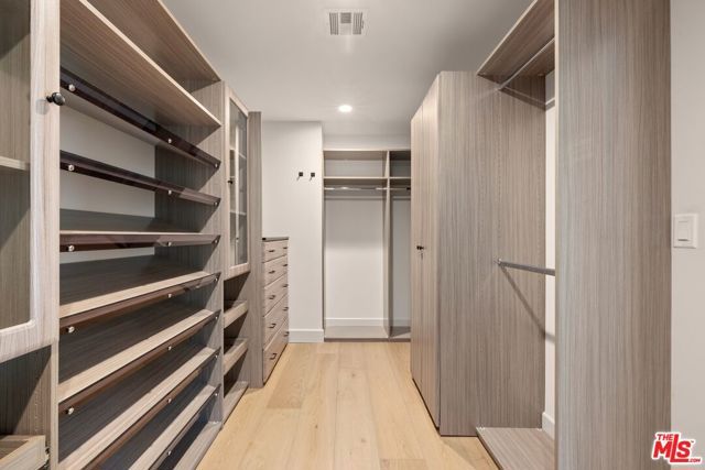 3147 Hollyridge Drive, Los Angeles, CA 90068