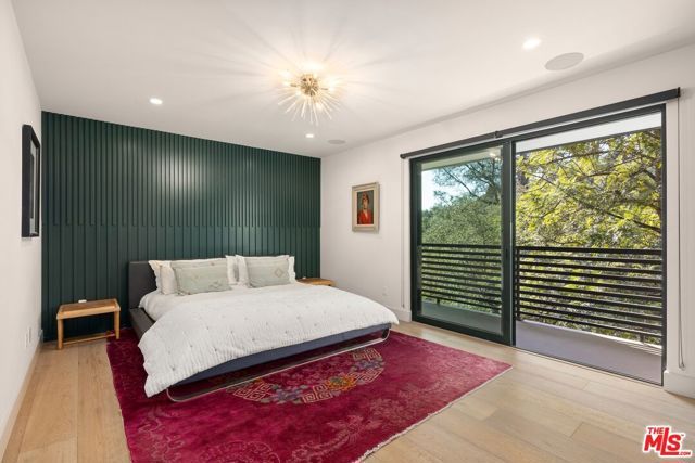 3147 Hollyridge Drive, Los Angeles, CA 90068