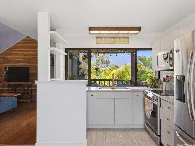 46-048 Aliikane Place 2226, Kaneohe, HI 96744