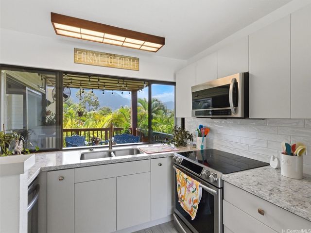 46-048 Aliikane Place 2226, Kaneohe, HI 96744