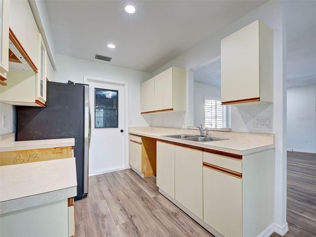 631 FOXWOOD BOULEVARD 256, Englewood, FL 34223