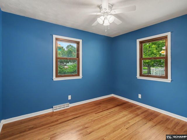 12305 Weir Street, Omaha, NE 68137