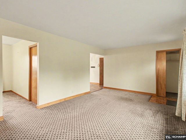 12305 Weir Street, Omaha, NE 68137