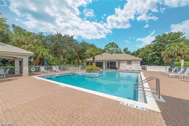 27080 Lake Harbor CT # 202, Bonita Springs, FL 34134