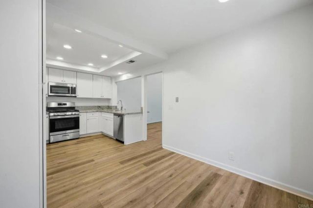 4 Windwood, Irvine, CA 92604