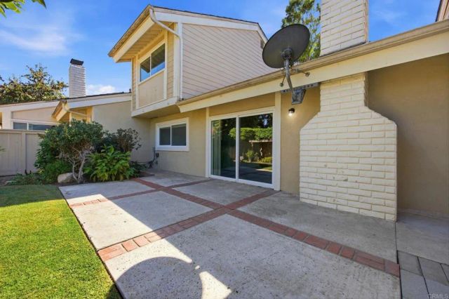 4 Windwood, Irvine, CA 92604