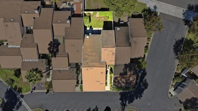 4 Windwood, Irvine, CA 92604