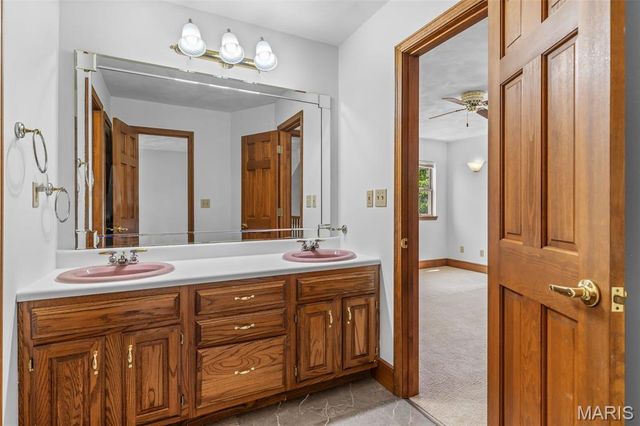 532 Loretta Court, Farmington, MO 63640