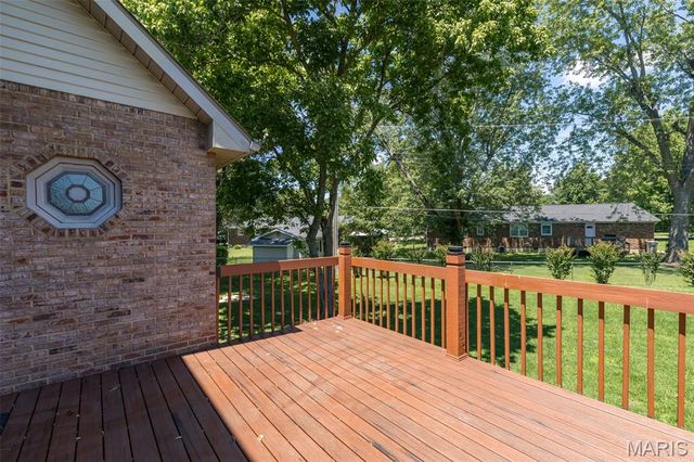 532 Loretta Court, Farmington, MO 63640