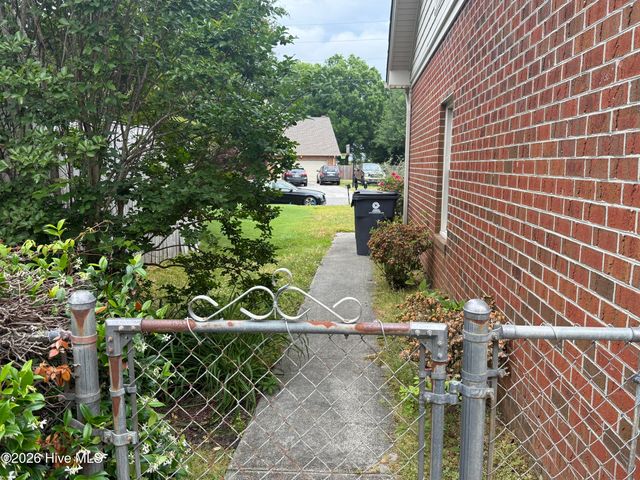 5583 Woodduck Circle, Wilmington, NC 28409