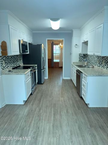 5583 Woodduck Circle, Wilmington, NC 28409
