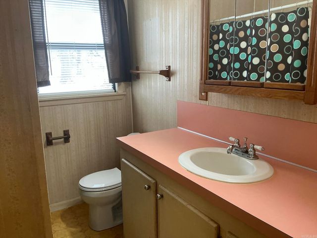 1428 James, Crossett, AR 71635