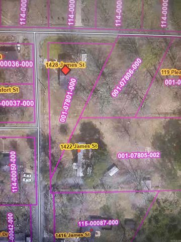 1428 James, Crossett, AR 71635