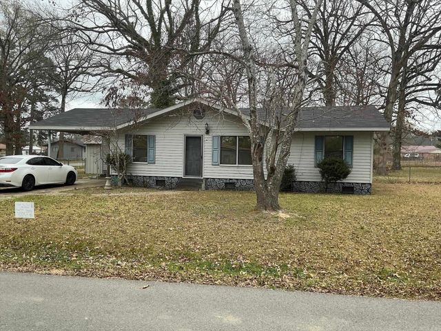 1428 James, Crossett, AR 71635