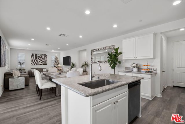 6625 Ardmore Court, Palmdale, CA 93552