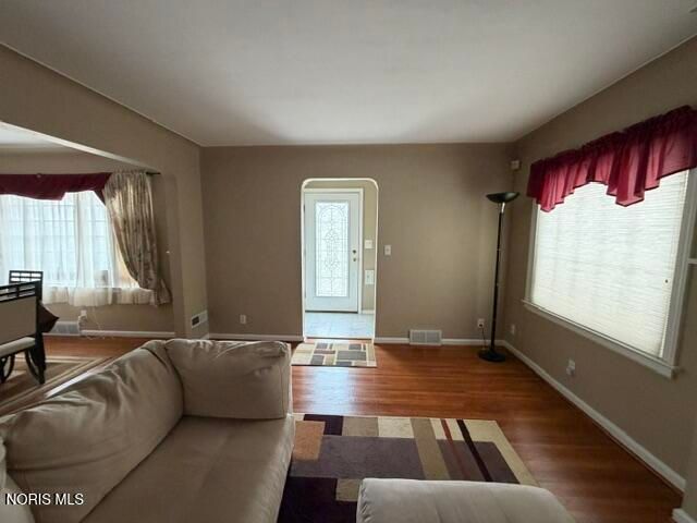 2515 Goddard Road, Toledo, OH 43606