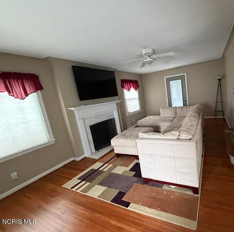 2515 Goddard Road, Toledo, OH 43606