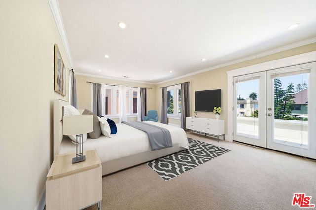 1620 S Victoria Avenue, Los Angeles, CA 90019