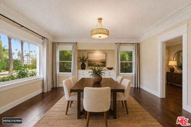 1620 S Victoria Avenue, Los Angeles, CA 90019
