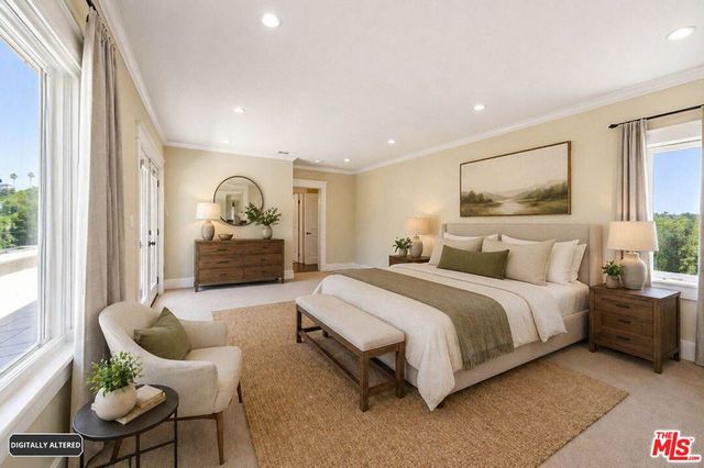 1620 S Victoria Avenue, Los Angeles, CA 90019