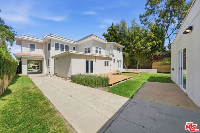 1620 S Victoria Avenue, Los Angeles, CA 90019